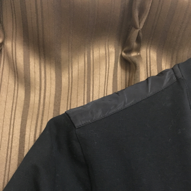 限定セールSALE PRADA PRADA プラダ Tシャツ XS 最終値下げの通販 by KTEs shop｜プラダならラクマ