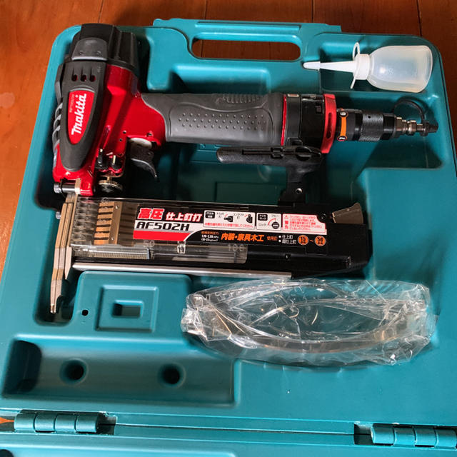 マキタ 高圧仕上釘打(フィニッシュネイル) AF502H マキタ 高圧仕上釘打(フィニッシュネイル) AF502H