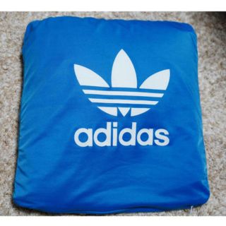 adidas(クッション)のフリマアイテム一覧 adidas(クッション)のフリマアイテム一覧