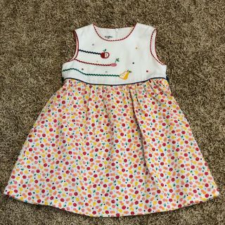 ファミリア(familiar)の♪爽やか♪ ファミリア フルーツ柄ワンピース 90 （阪急百貨店で丈をお直し済）(ワンピース)
