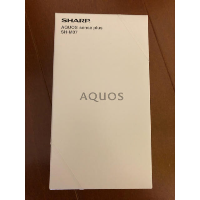 AQUOS(アクオス)のAQUOS sense plus SH-07 ブラック SIMフリー 新品 スマホ/家電/カメラのスマートフォン/携帯電話(スマートフォン本体)の商品写真