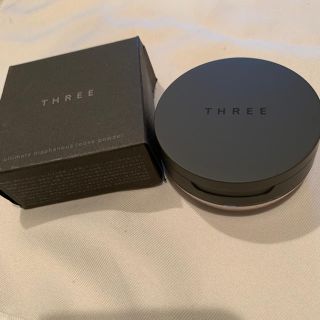 スリー(THREE)の新品未使用 THREE フェイスパウダー(フェイスパウダー)