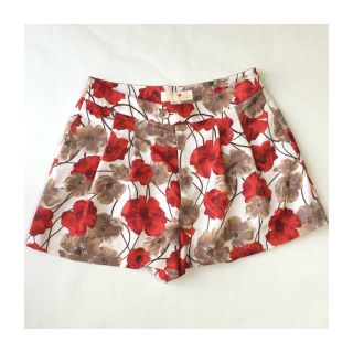 リッチ(rich)の花柄ショートパンツ❤︎未使用(ショートパンツ)