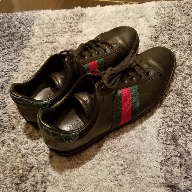 Gucci(グッチ)のGUCCI スニーカー メンズの靴/シューズ(スニーカー)の商品写真