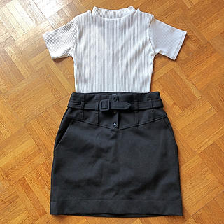 ジェイダ(GYDA)のGYDA トップス  EMODA スカート セット(Tシャツ(半袖/袖なし))