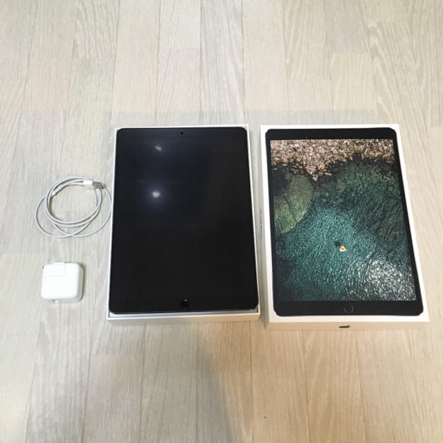 最新 iPad Pro 12.9インチ Wi-Fi 512GB  新品 未開封