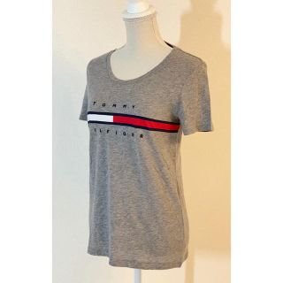 トミーヒルフィガー(TOMMY HILFIGER)のTOMMY HILFIGER トミーヒルフィガー Tシャツ グレー 新品(Tシャツ(半袖/袖なし))