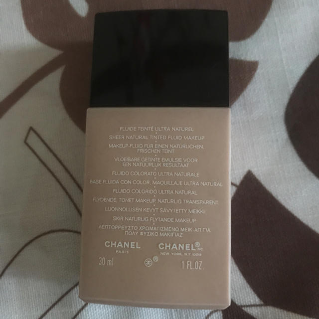 CHANEL(シャネル)のCHANEL ユニヴェルセル コスメ/美容のベースメイク/化粧品(ファンデーション)の商品写真