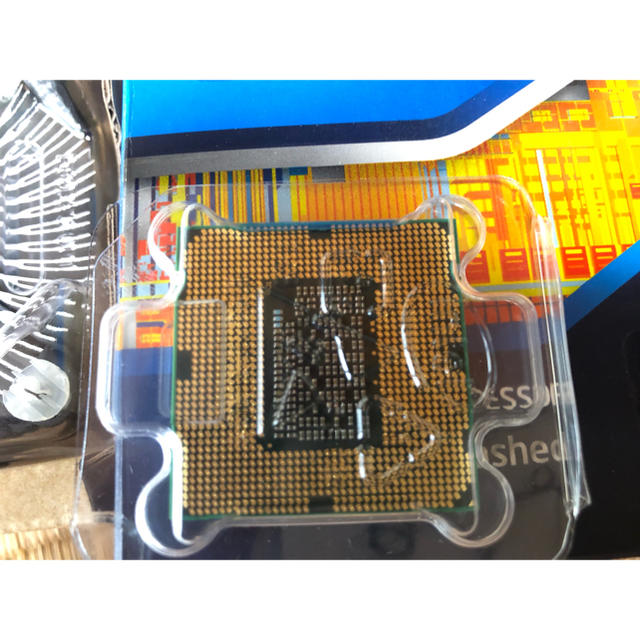 Intel core i7 2600k リテール品 fan未使用 - PCパーツ