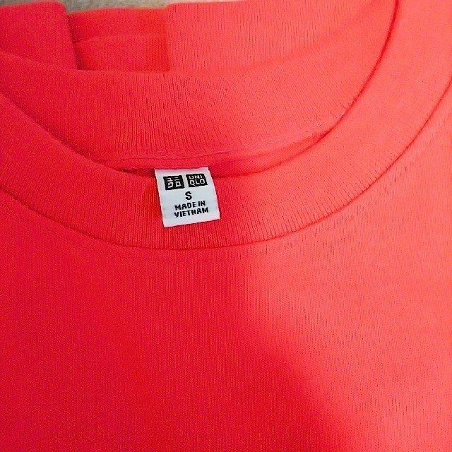 UNIQLO(ユニクロ)のUNIQLOTシャツ3枚セット🖤 レディースのトップス(Tシャツ(半袖/袖なし))の商品写真