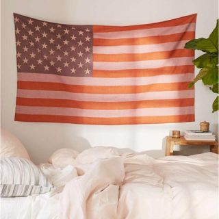 アーバンアウトフィッターズ(Urban Outfitters)の【UO】アメリカンフラッグタペストリー/レッド/男前インテリアに♡ (のれん)