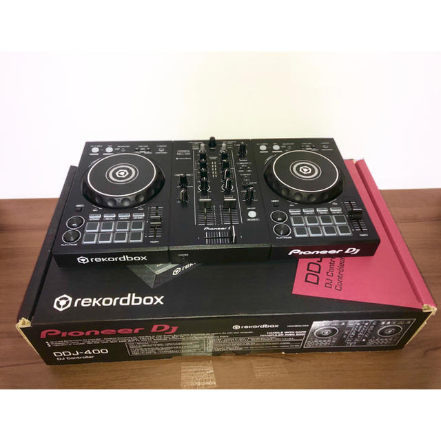 Pioneer(パイオニア)の【美品】DDJ400 楽器のDJ機器(DJコントローラー)の商品写真