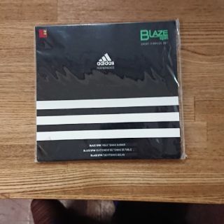 アディダス(adidas)のBLAZE(卓球)