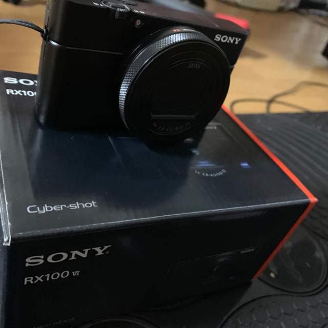 SALE】 SONY - ほぼ新品 ソニー SONY RX100VI DSC-RX100M6 コンパクト