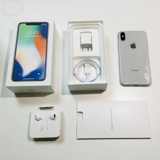 アップル(Apple)のiPhone X 64GB Silver（SIM FLEE）(スマートフォン本体)