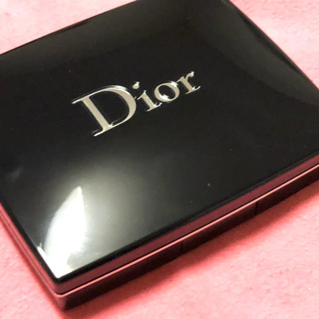 Christian Dior(クリスチャンディオール)のサンククルール  057 コスメ/美容のベースメイク/化粧品(アイシャドウ)の商品写真