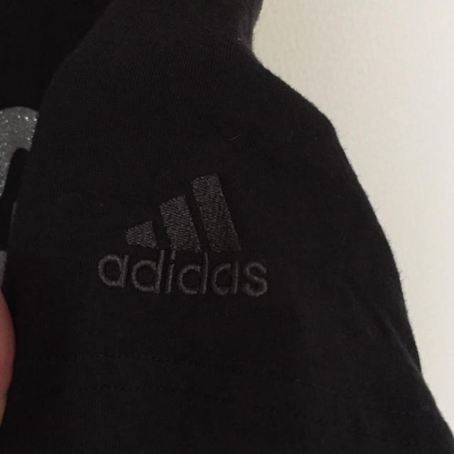 adidas(アディダス)のadidas Tシャツ メンズのトップス(Tシャツ/カットソー(半袖/袖なし))の商品写真