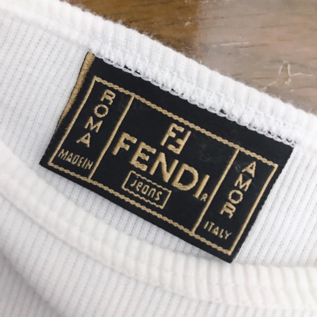 FENDI(フェンディ)のFENDY ロンT レディースのトップス(Tシャツ(長袖/七分))の商品写真