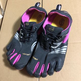 ビブラム(vibram)の女性用 五本指スニーカー(スニーカー)