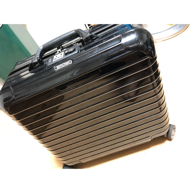 RIMOWA(リモワ)のRimowa サルサ DX SALSA DELUXE 27L メンズのバッグ(トラベルバッグ/スーツケース)の商品写真