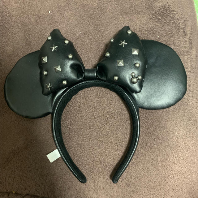 Disney レザー ミニー カチューシャ 黒の通販 by _RiRiTaMu's shop｜ディズニーならラクマ