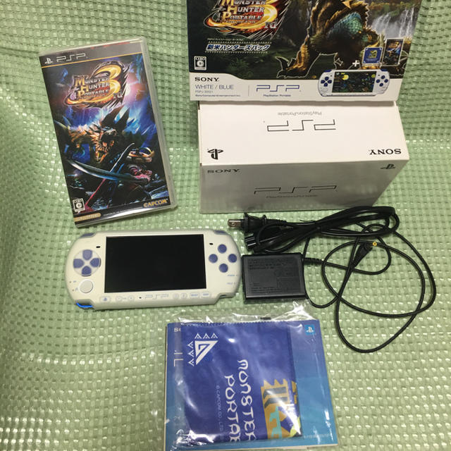 PSP モンハン3 新米ハンターズパック ホワイト/ブルー 16GBバッテリ新品