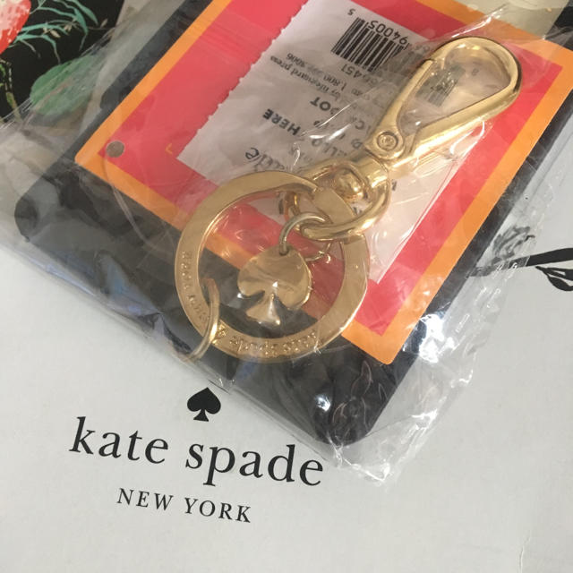 kate spade new york(ケイトスペードニューヨーク)のケイトスペード  パスケース レディースのファッション小物(パスケース/IDカードホルダー)の商品写真