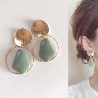 ミルクグリーン×ゴールド♡(ピアス)