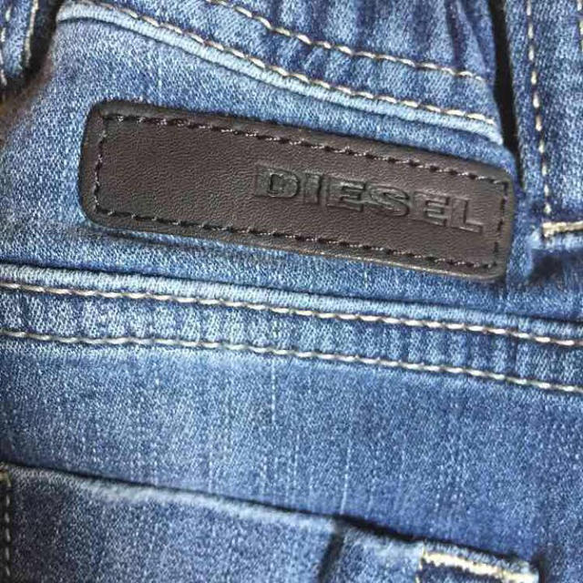 DIESEL(ディーゼル)のDIESEL キッズ/ベビー/マタニティのキッズ服男の子用(90cm~)(パンツ/スパッツ)の商品写真