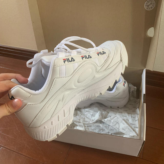 FILA ディスラプター3 フォーメーション 1