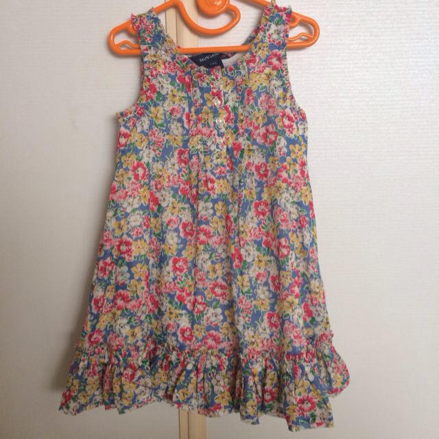 Ralph Lauren(ラルフローレン)のラルフローレン 花柄ワンピース ４T新品 キッズ/ベビー/マタニティのキッズ服女の子用(90cm~)(ワンピース)の商品写真