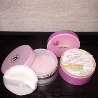 シャネル(CHANEL)の☆未使用☆限定ボディーパウダー＆香水(その他)