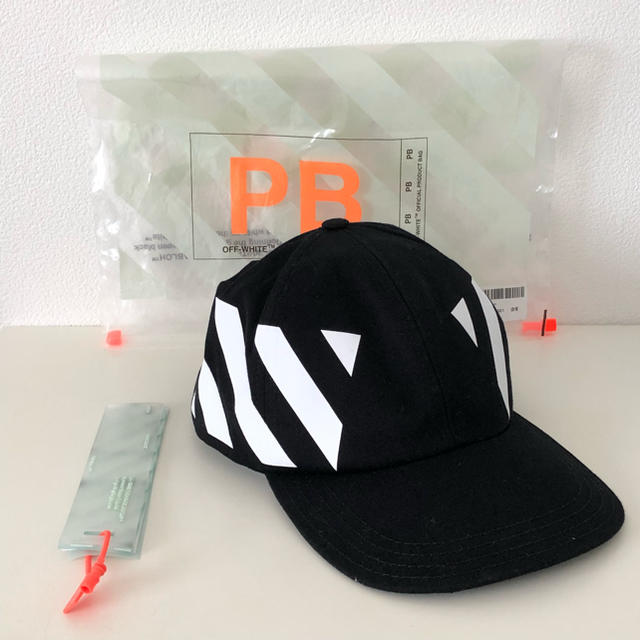 Off-White【新品】キャップメンズ