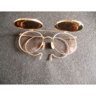 AAAさん専用 THOM BROWNE TB-002B-T-52ゴールド 新品在庫品 メンズ