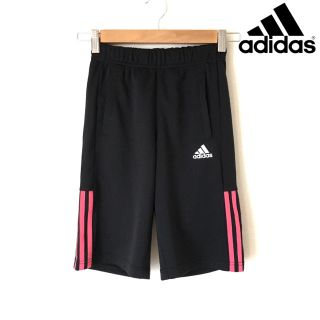 アディダス(adidas)の【adidas】ハーフパンツ(140) 黒 ピンク 3本ライン アディダス(ウェア)