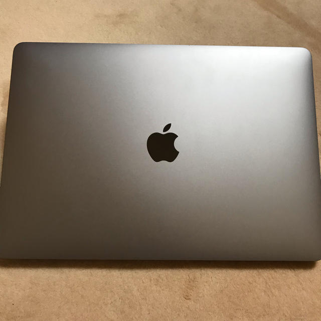 MacBook Air 2018 スペースグレイ