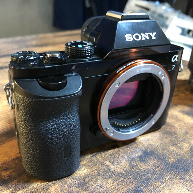 Sony α7 ILCE-7K ズームレンズキット【早い者勝ち】 Sony α7 ILCE-7K ズームレンズキット【早い者勝ち】