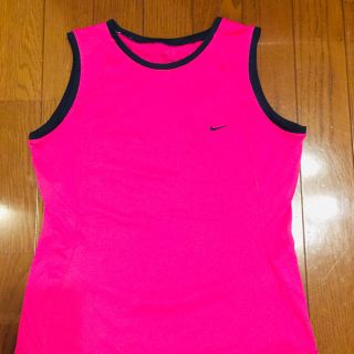 ナイキ(NIKE)のナイキドライフィット(トレーニング用品)