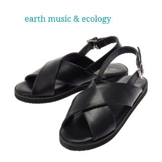 アースミュージックアンドエコロジー(earth music & ecology)のearth music & ecology新品クロスバックベルトサンダル黒 L(サンダル)