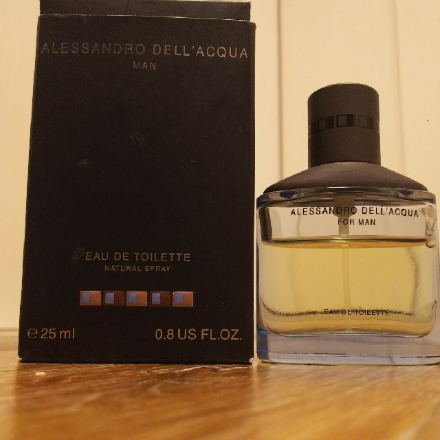 Alessandro Dell'Acqua - 廃盤♥️アレッサンドロデラクアマン♥️メンズ♥️香水♥️25ml♥️クーポンの通販 by