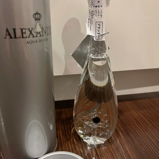 MOËT & CHANDON(モエエシャンドン)のGrappa Aqua Di Vita, Alexander最終最終値下げ❣️ 食品/飲料/酒の酒(その他)の商品写真