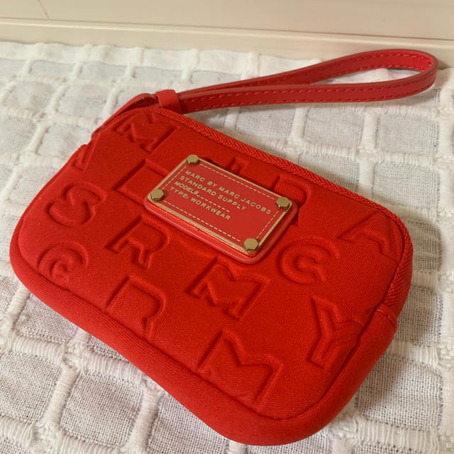 MARC BY MARC JACOBS(マークバイマークジェイコブス)の未使用！マークバイマーク コインケース レディースのファッション小物(コインケース)の商品写真