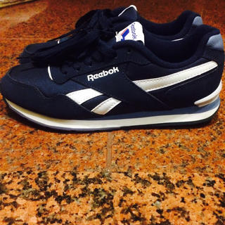 リーボック(Reebok)のスニーカー(スニーカー)