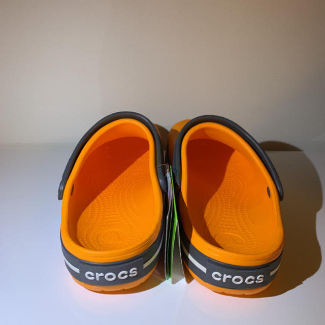 crocs(クロックス)の２６センチ 新品クロックス クロックバンド 正規品  オレンジ メンズの靴/シューズ(サンダル)の商品写真