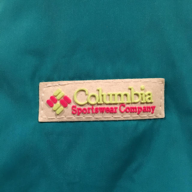 Columbia(コロンビア)の専用 Columbia コロンビア リバーシブル ダウンジャケット レディースのジャケット/アウター(ダウンジャケット)の商品写真