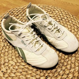 リーボック(Reebok)のＲeebok★室内用シューズ(スニーカー)