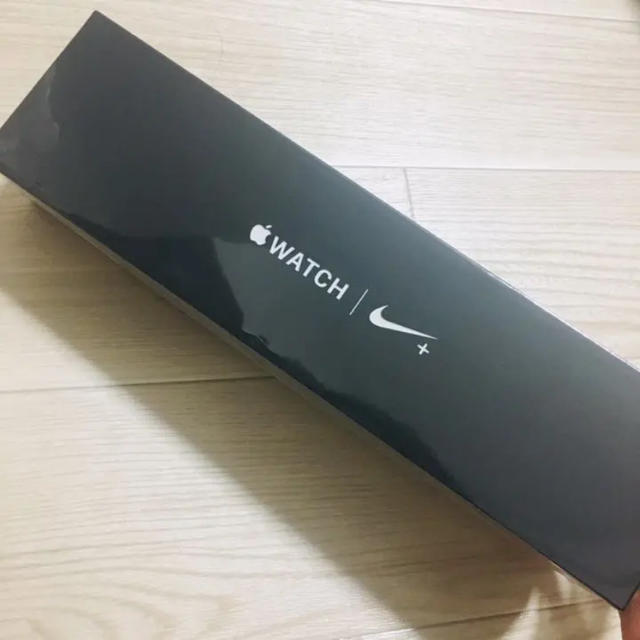 アップルウォッチ series4 ・新品・未開封 - www.husnususlu.com