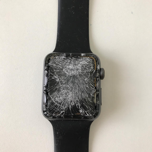 Apple(アップル)のApple Watch  series3 セルラーモデル ［ジャンク品］ メンズの時計(腕時計(デジタル))の商品写真