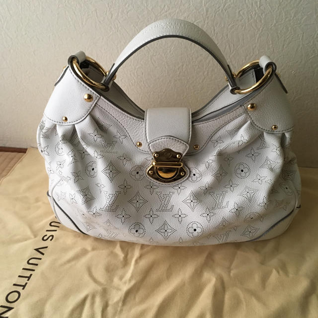 LOUIS VUITTON - ヴィトンマヒナソーラーPM 専用ですの通販 by ももこ