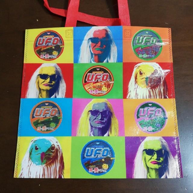 日清食品(ニッシンショクヒン)のUFO 内田裕也バック エンタメ/ホビーのタレントグッズ(ミュージシャン)の商品写真